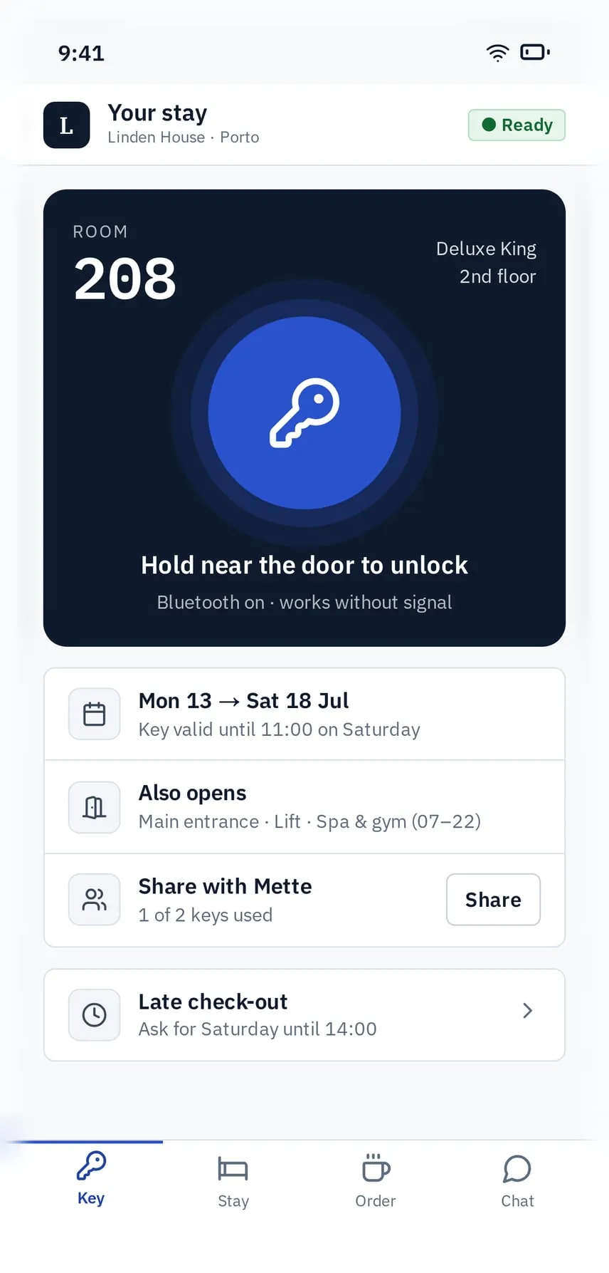 Smart rooms in Tea & Key on a phone